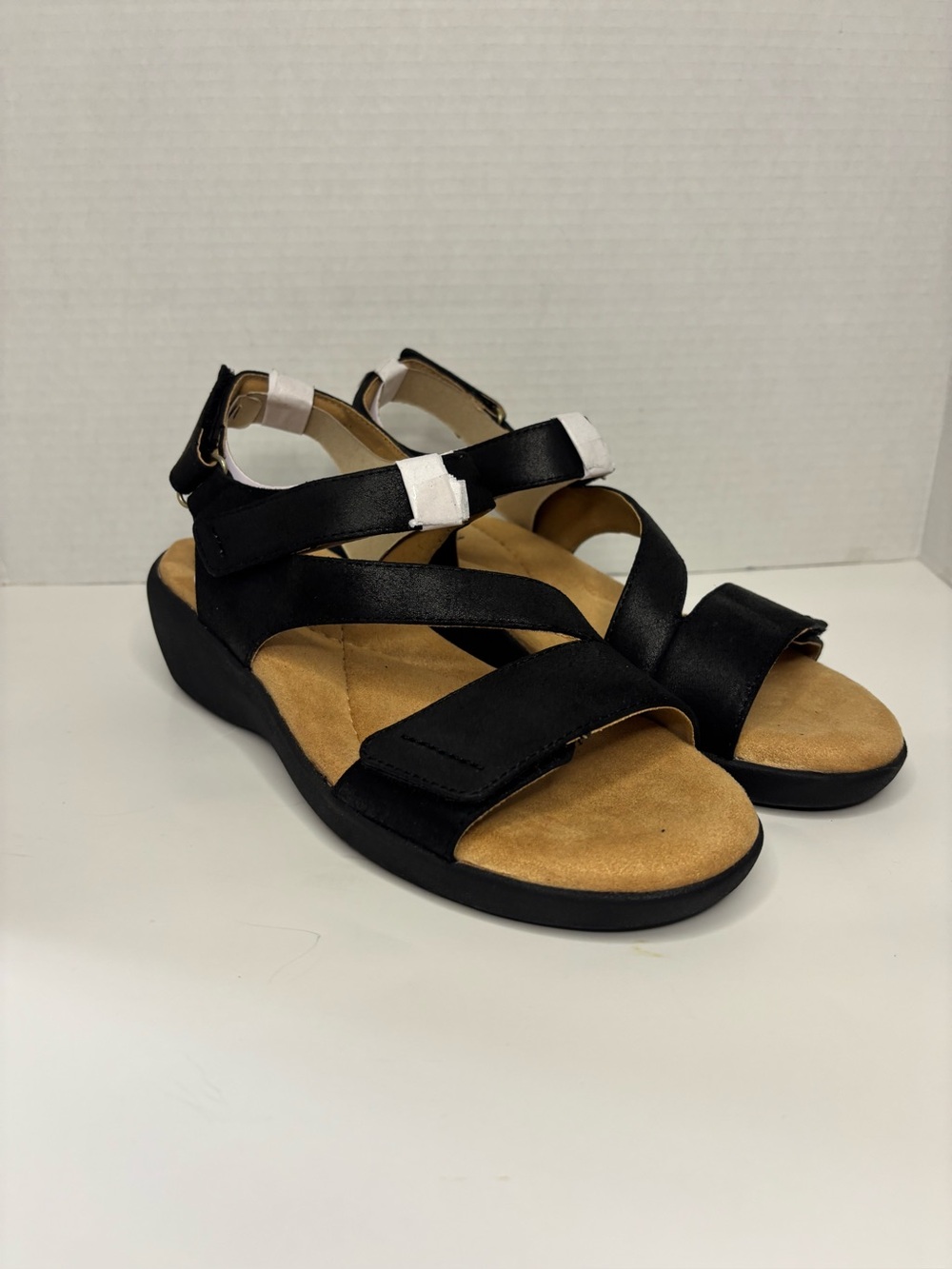 Easy Spirit Women’s Sandals Size 8
